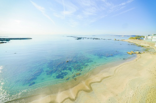 THE HOUSE on the beachの目の前はビーチ