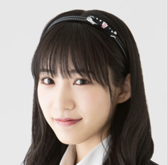 横野すみれ